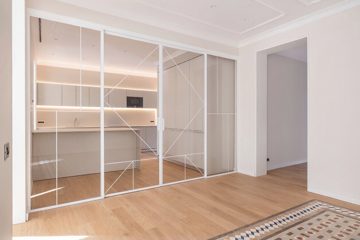 Wohnung zum Verkauf in direkter Strandlage in Barcelona — Schlafzimmer