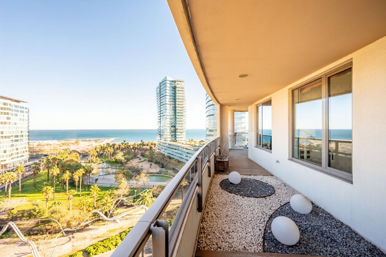 Wohnung zum Verkauf in direkter Strandlage in Barcelona — Schlafzimmer