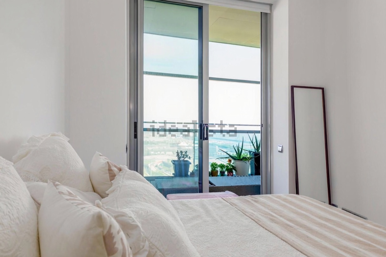 Piso en venta en primera línea de playa en Barcelona — Baño