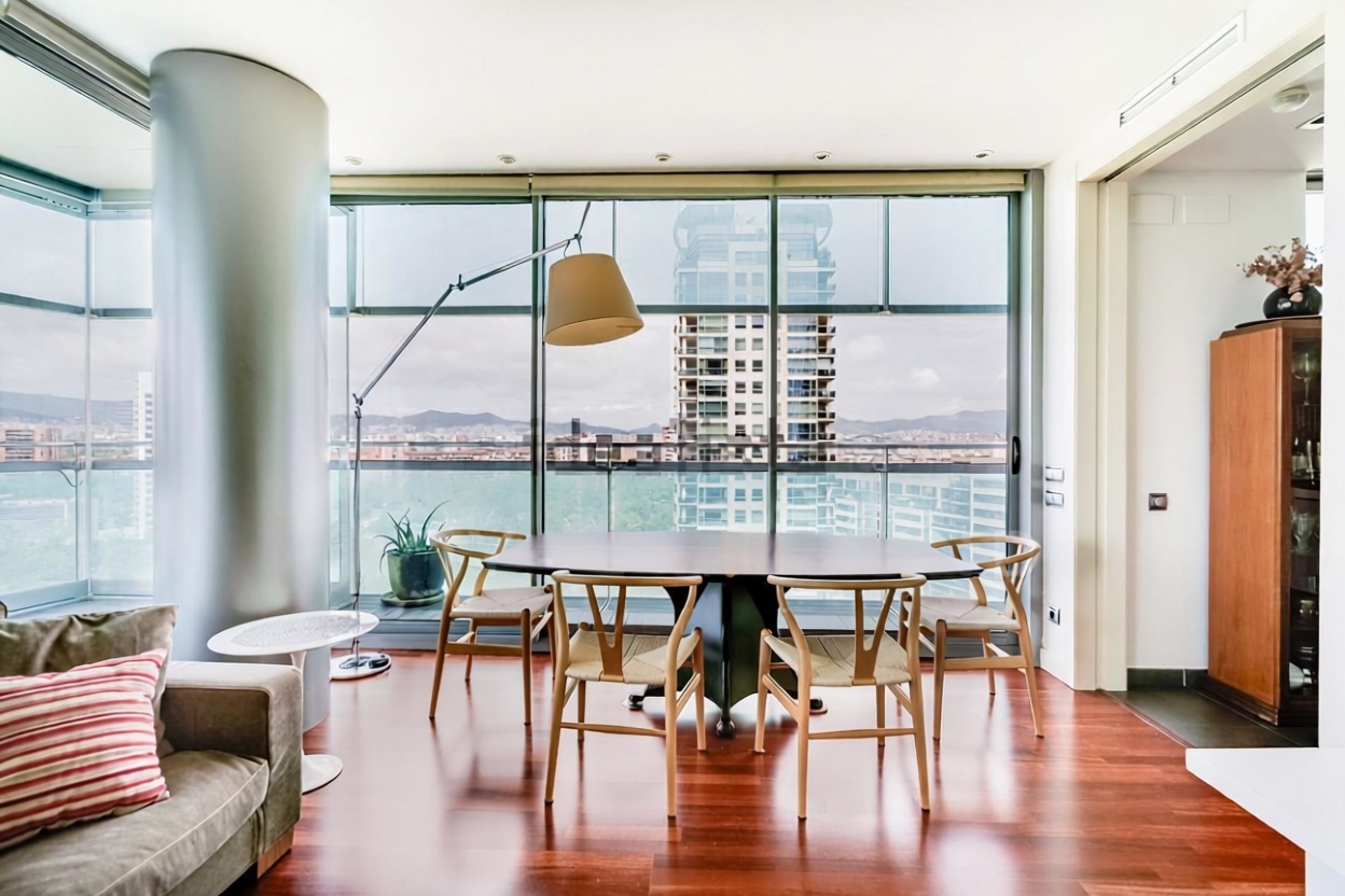 Квартира на продажу на первой линии пляжа в Barcelona — Спальня