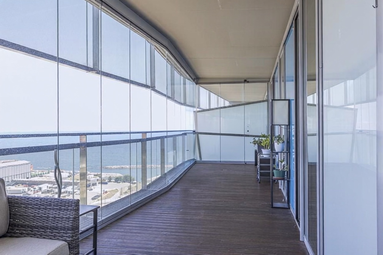 Квартира на продажу на первой линии пляжа в Barcelona