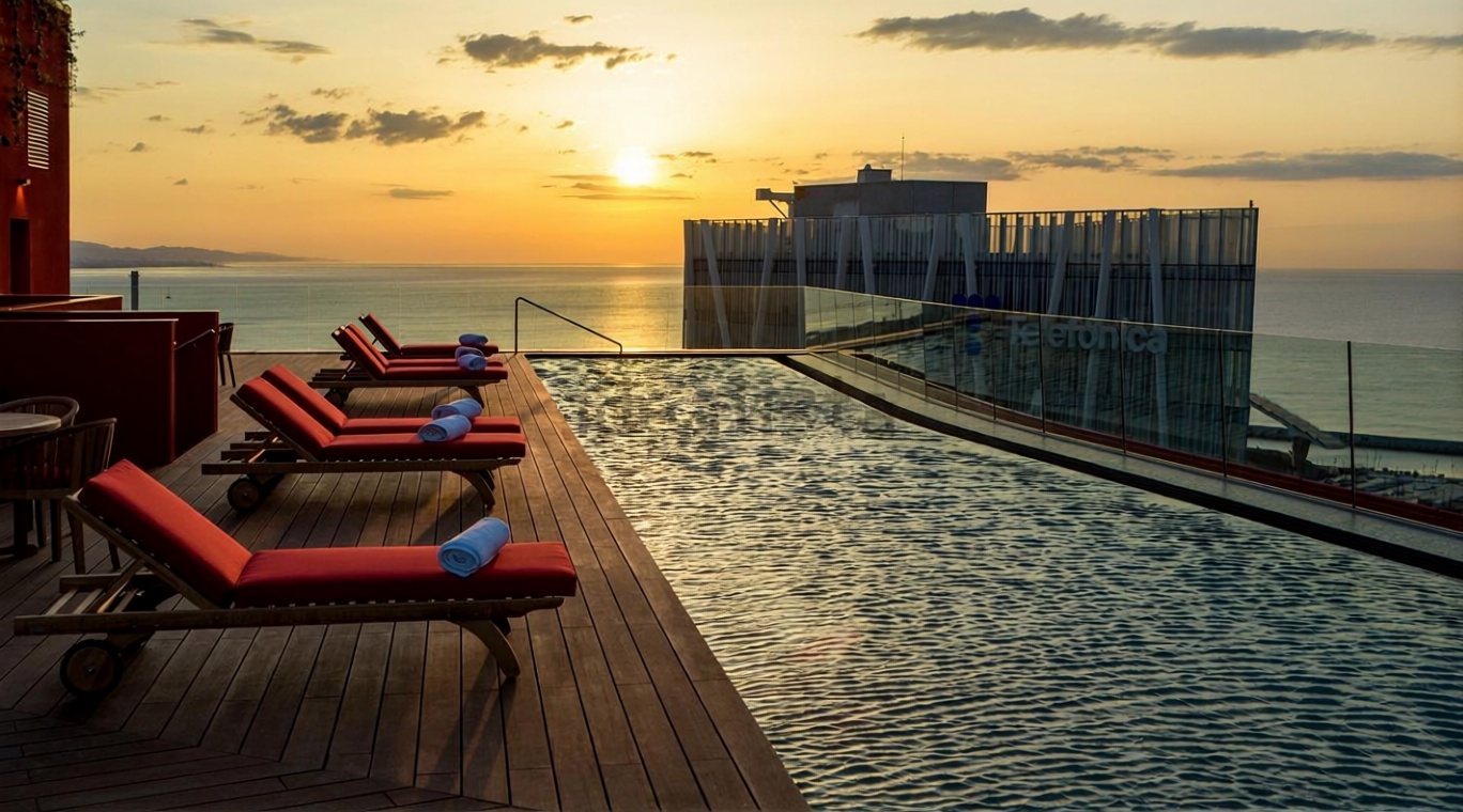 Piso en venta en primera línea de playa en Barcelona — Terraza mar