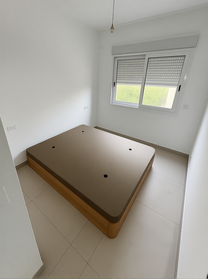 Flat for sale frontline beach in Barcelona — Bedroom