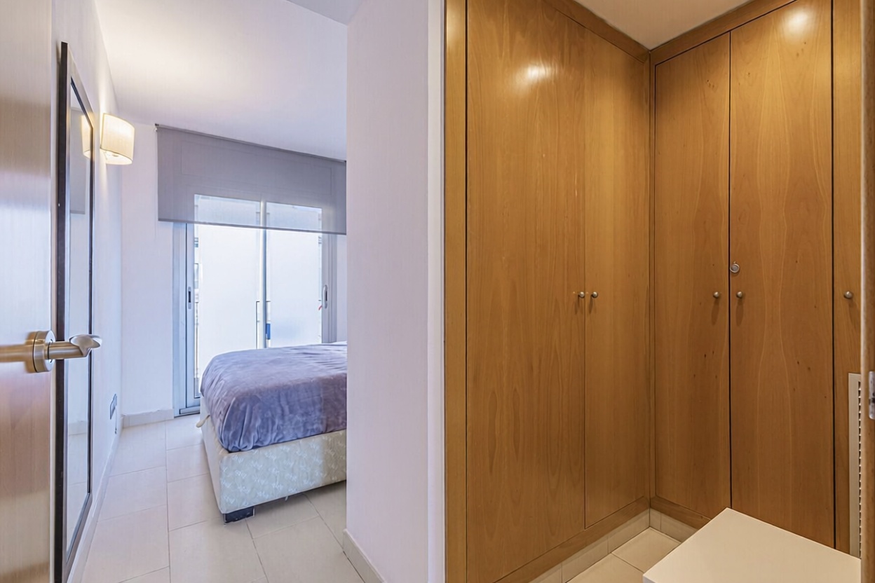 Dachgeschosswohnung zum Verkauf in erster Meereslinie in Ribeira — Schlafzimmer