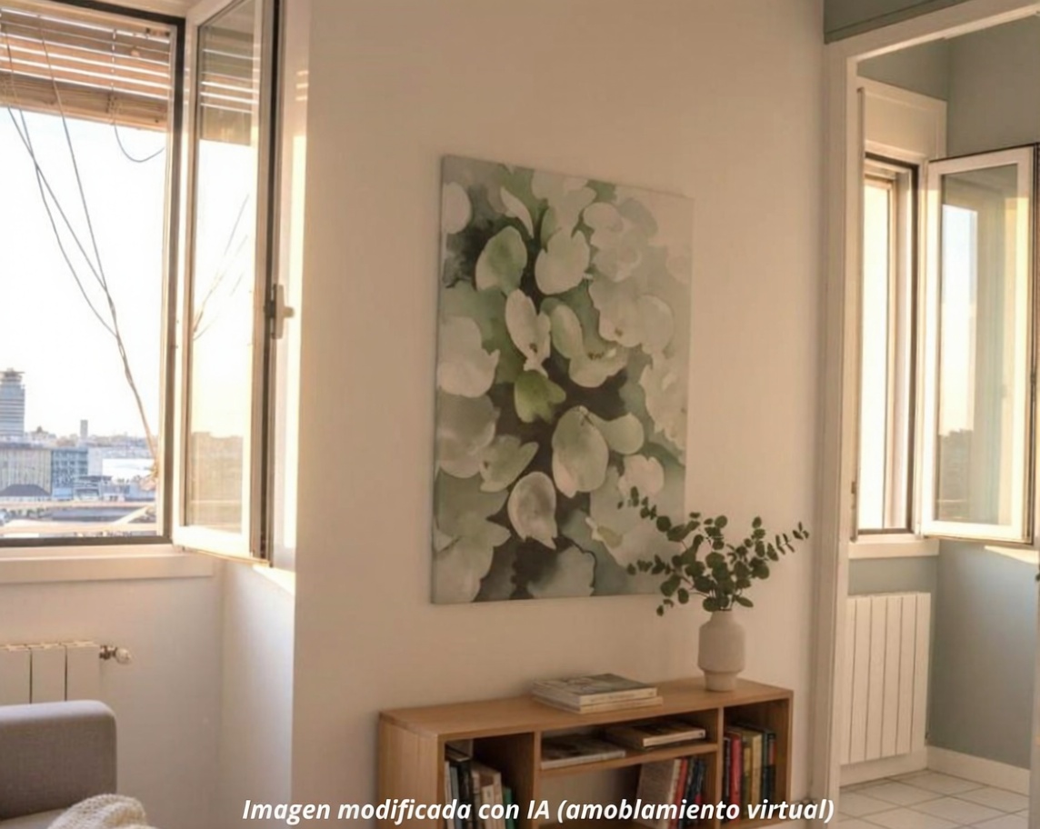 Piso en venta en primera línea de playa en Barcelona — Salón