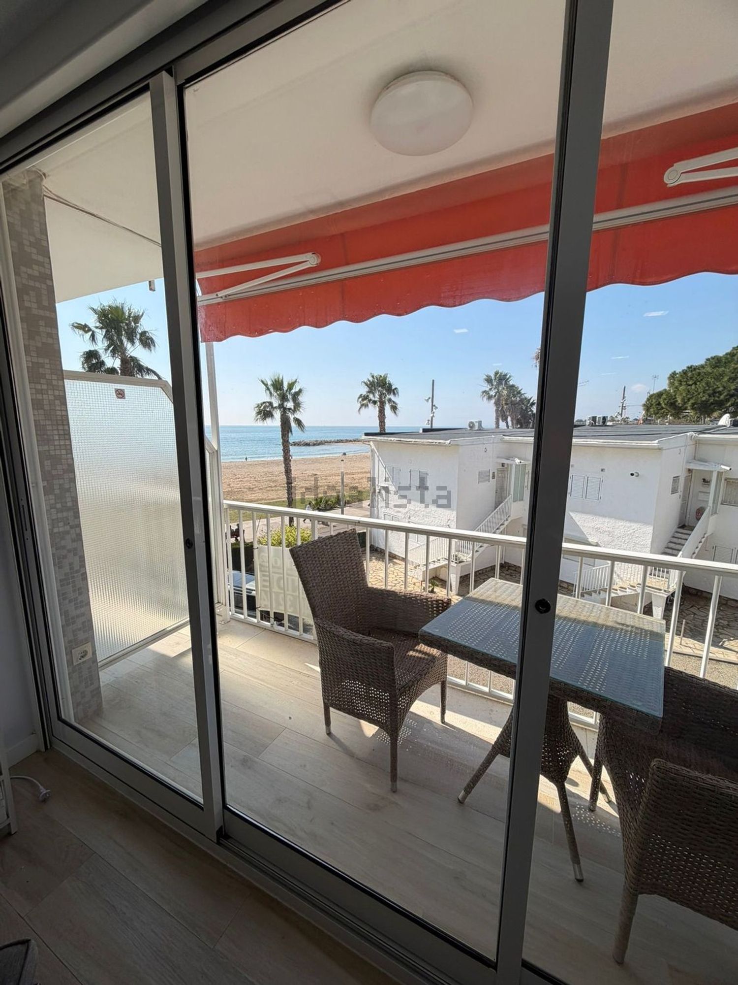 Studio zum Verkauf in direkter Strandlage in Cambrils — Meerterrasse