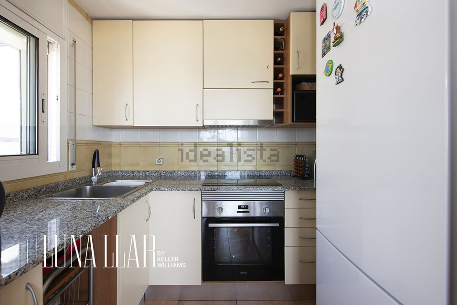 Piso en venta en Paseo Marítim — Küche
