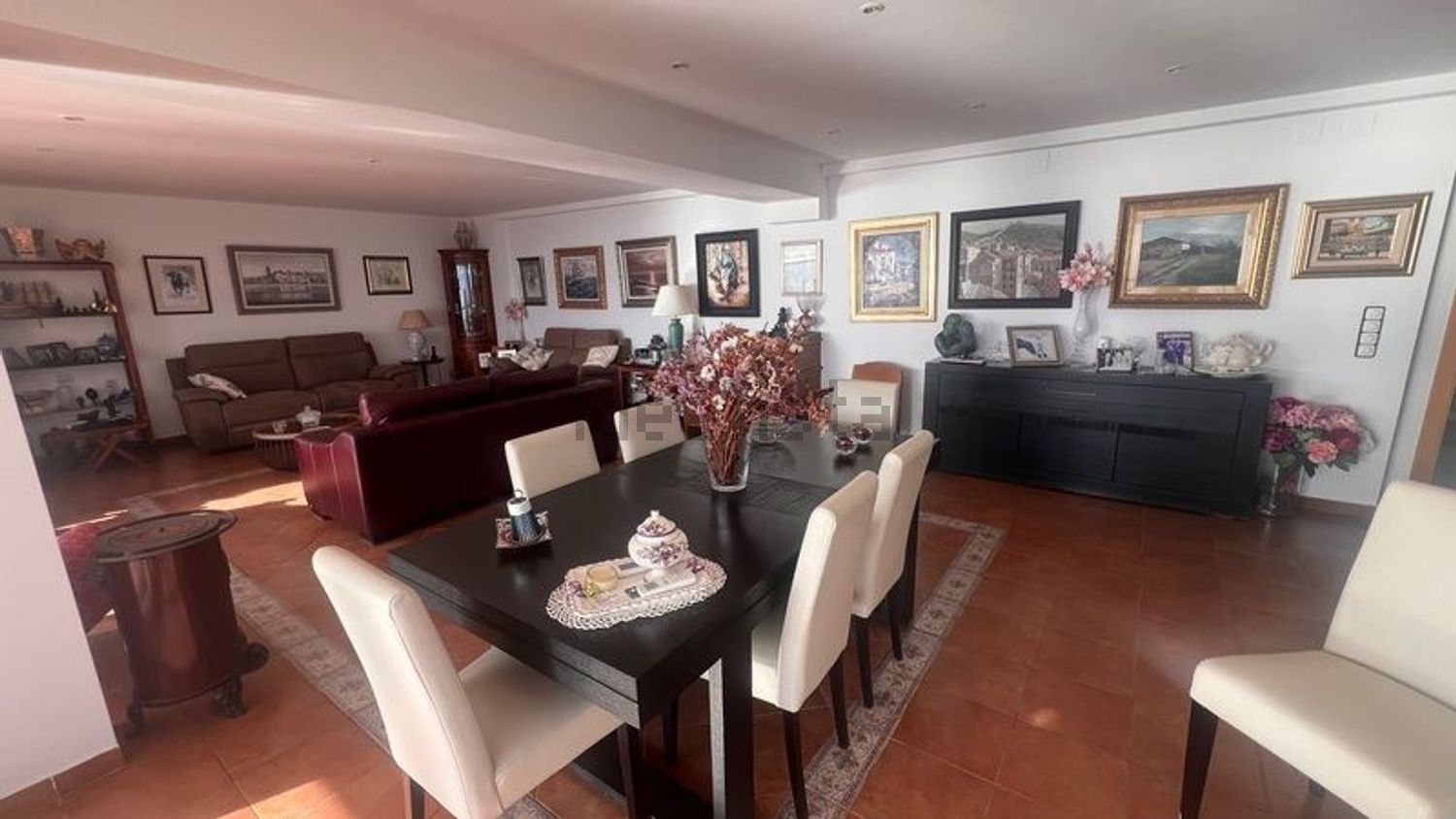Chalet for sale with direct beach access in Sitges — Bathroom