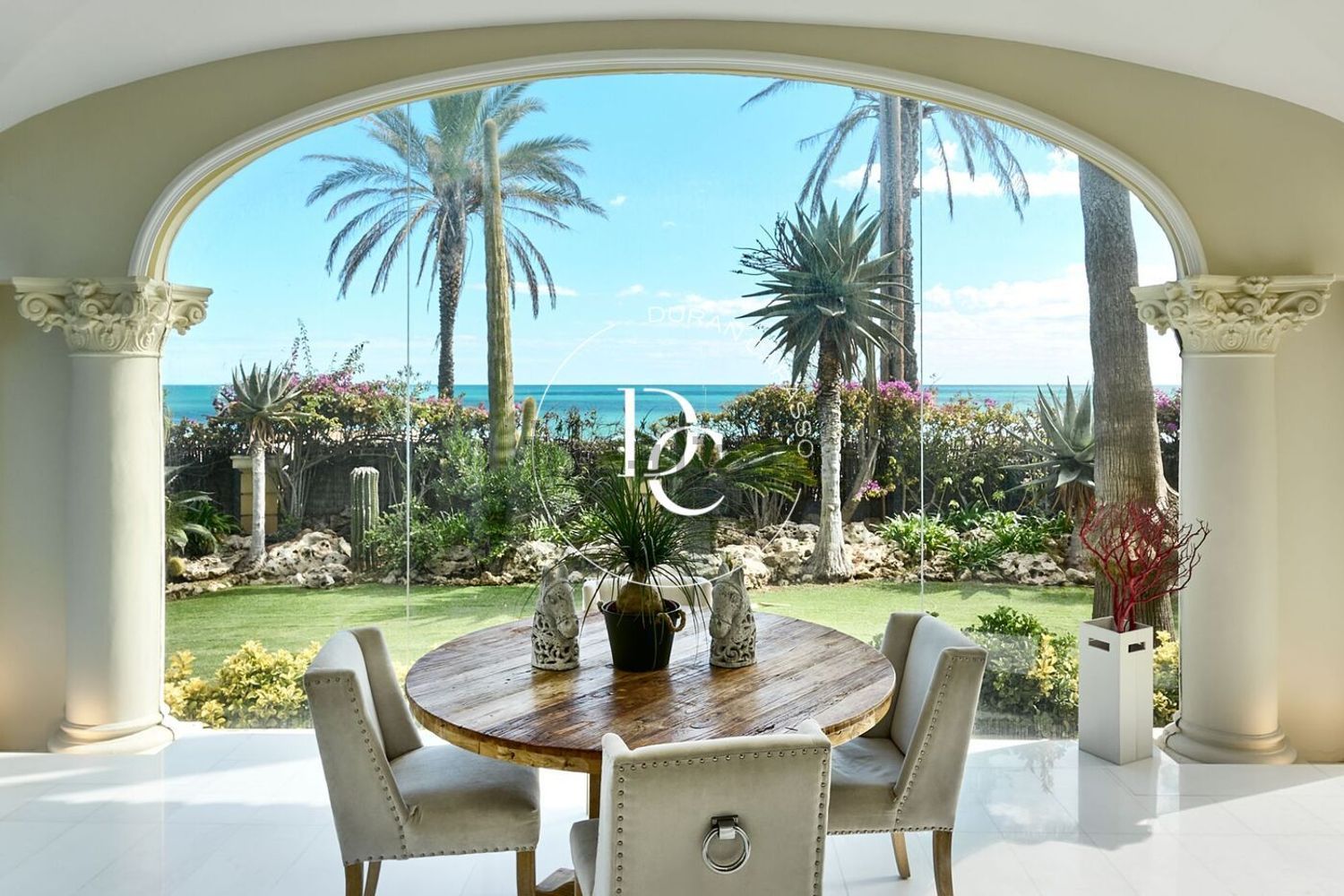 Casa o chalet en venta en Paseo Marítim — Esszimmer