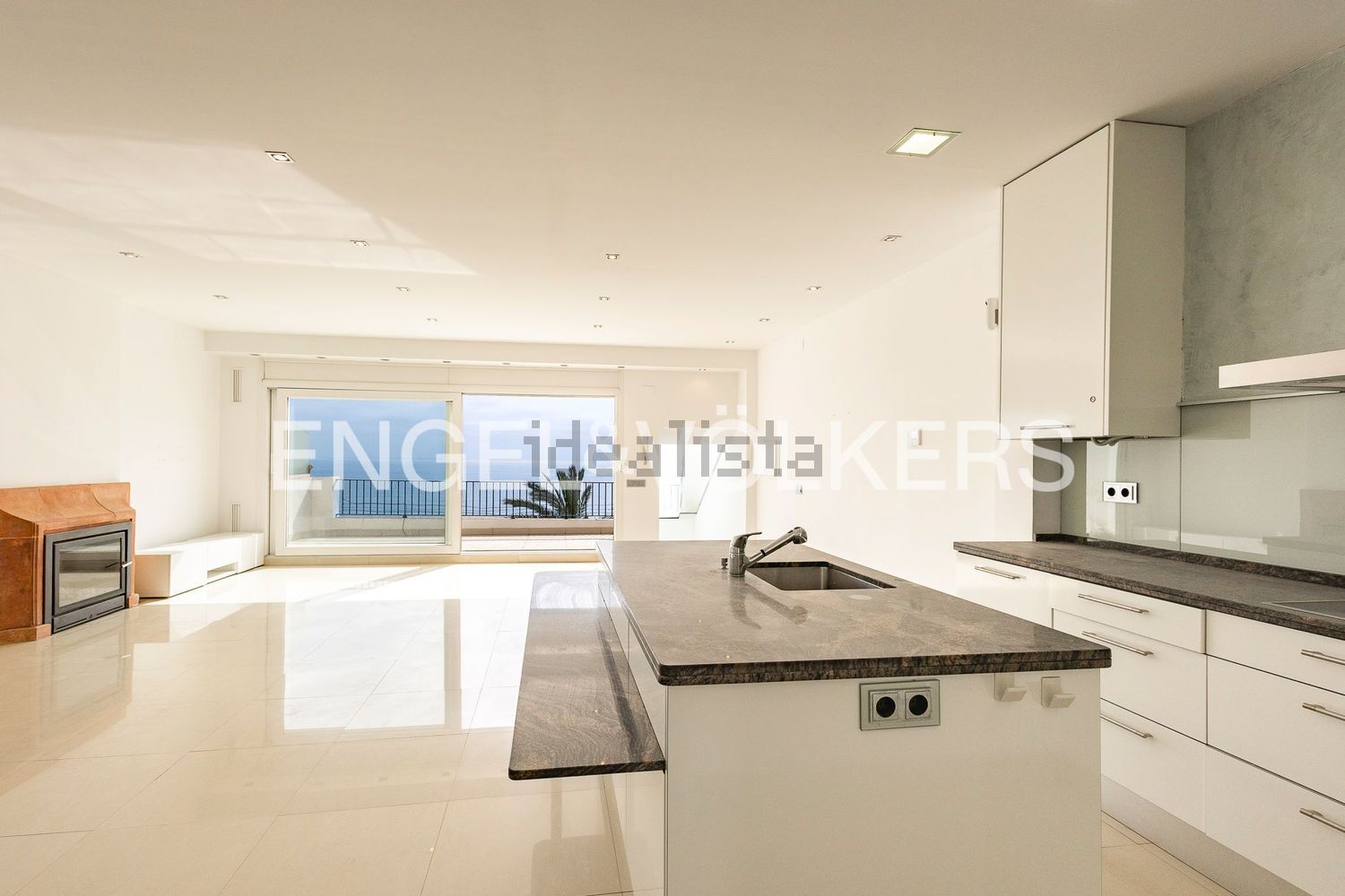 Dúplex en venta en Centre — Küche