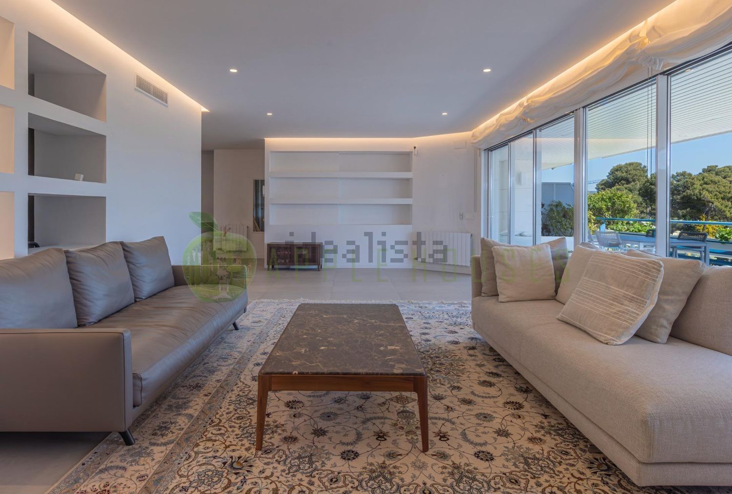 Ático en venta en Vinyet-Terramar-Can Pei-Can Girona — Salón