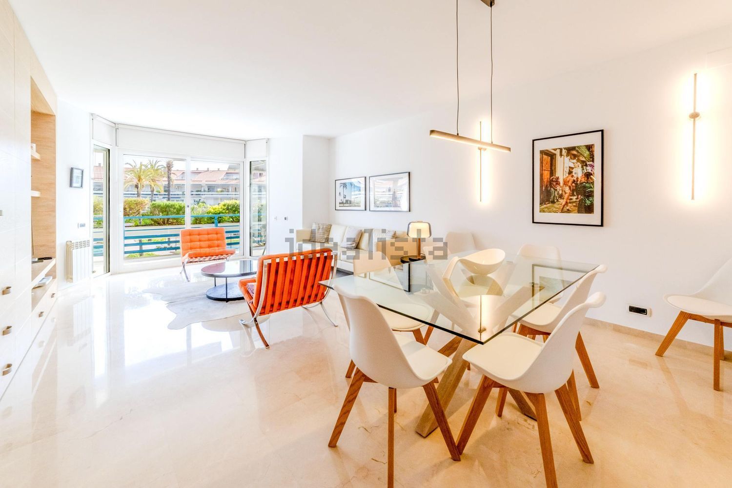 Piso en venta en Paseo Marítim — Séjour