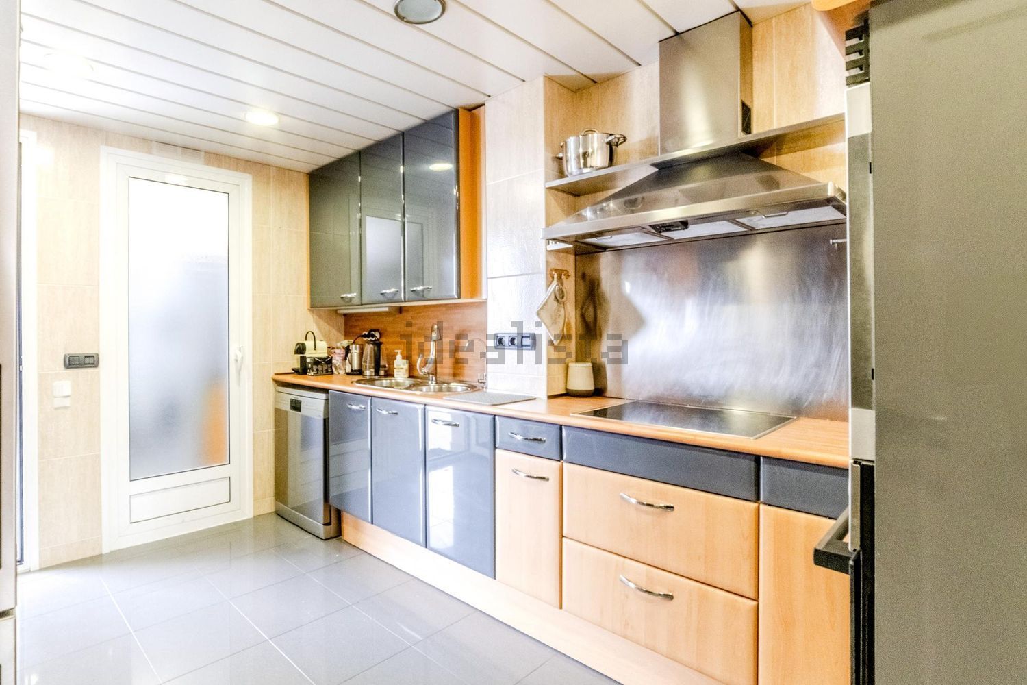 Piso en venta en Paseo Marítim — Cuisine