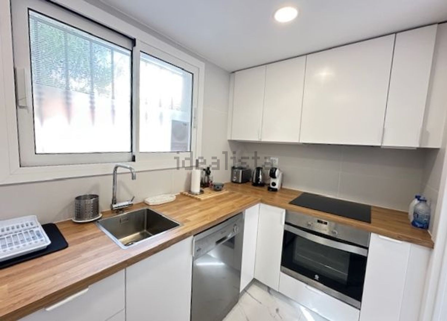Chalet adosado en venta en Calle de la creu de sant gregori — Cuisine