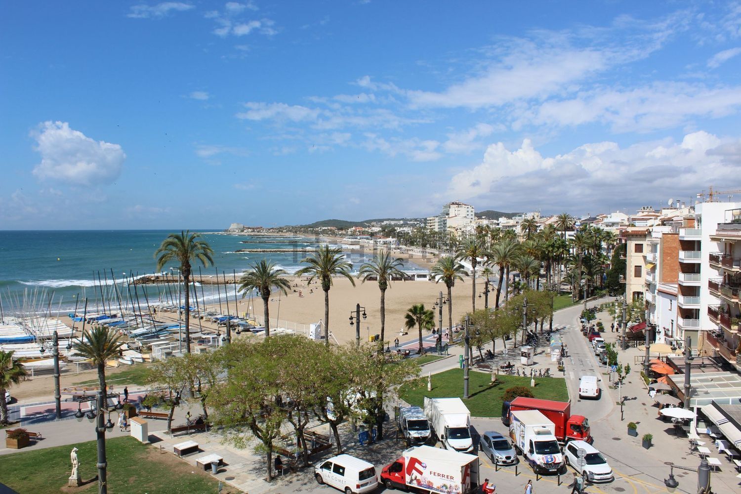 Piso en venta en Plaza de l'Ajuntament — Meerblick