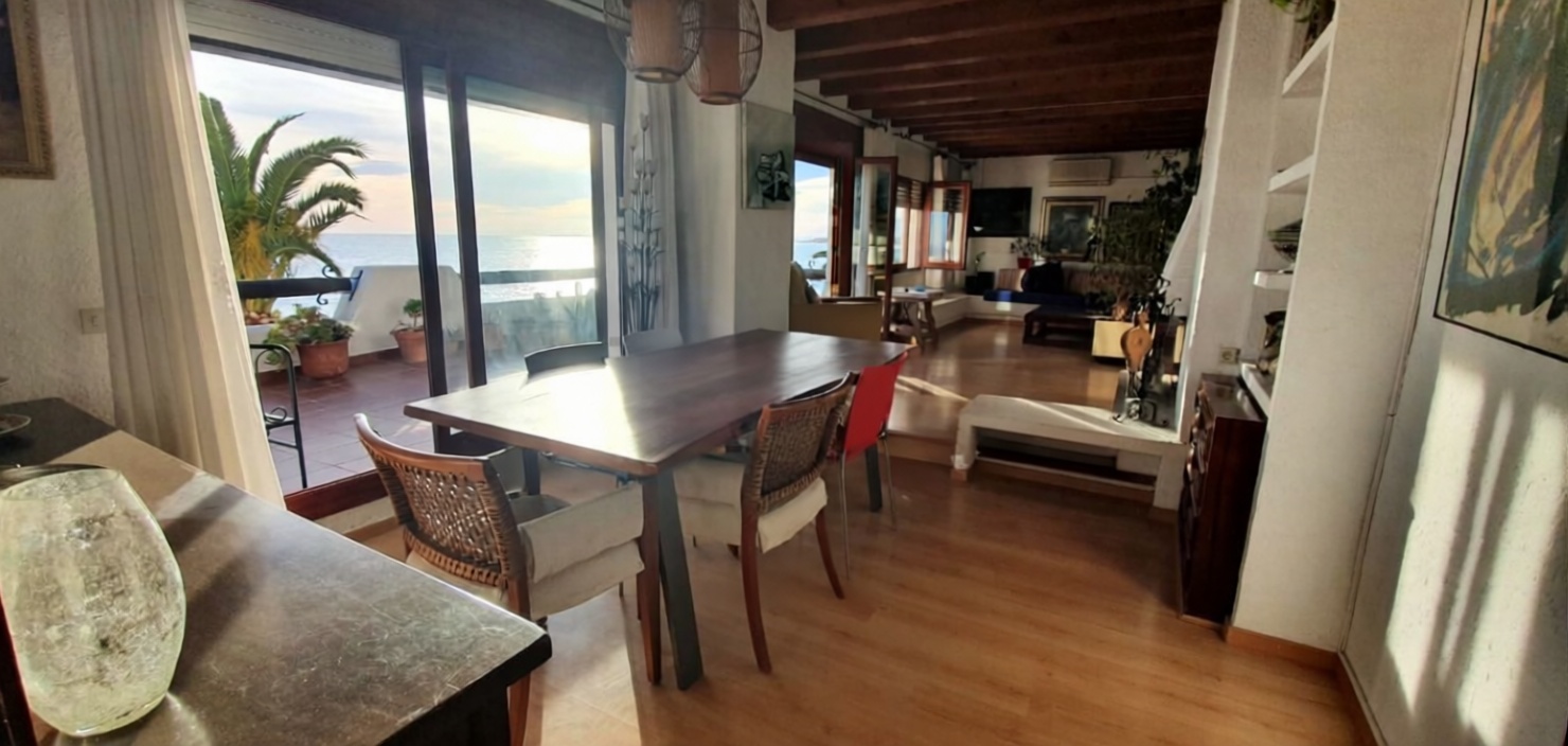 Piso en venta en Calle de la Moixarra — Coin repas