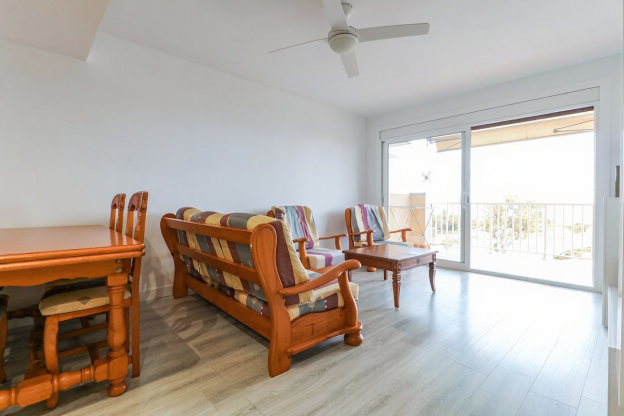 Piso en venta en Ps Maritim — Sala