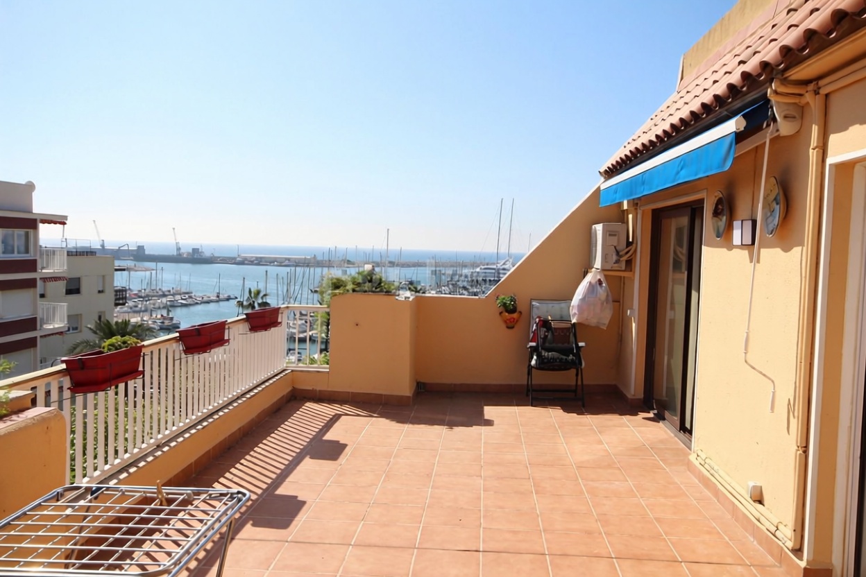 Ático en venta en Rambla de la Pau — Terrasse mer