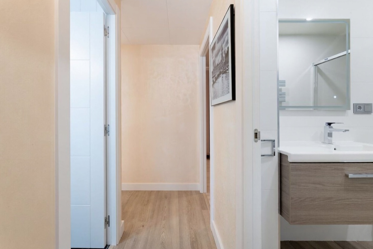 Piso en venta en Rambla de la Pau — Sanitaires