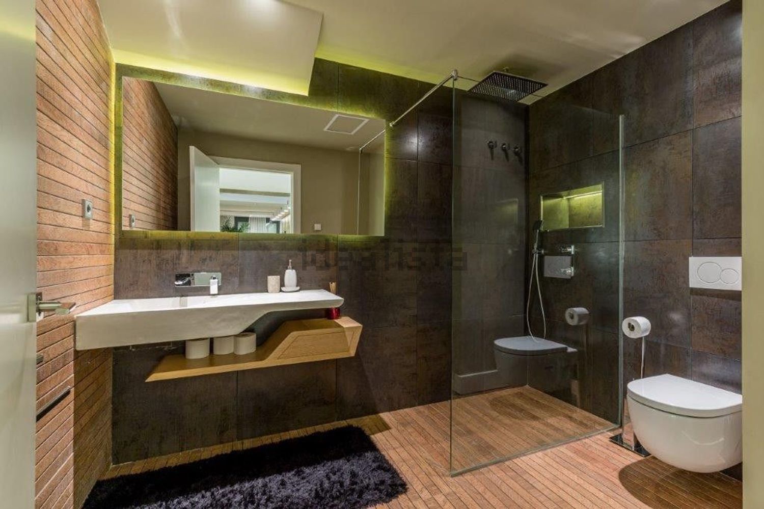 Duplex em primeira linha de praia em Marbella — Casa banho
