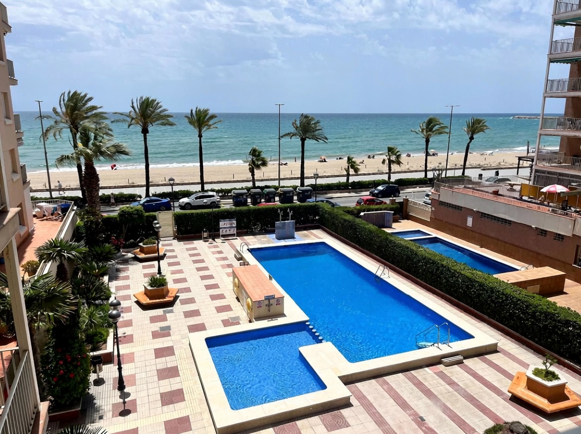 Piso en venta en Segur Platja — Vista mar