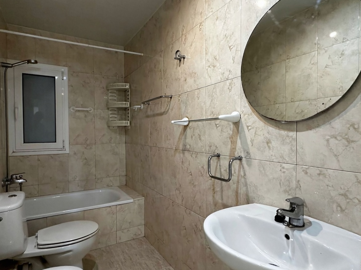 Piso en venta en Calle del Besòs — Ванная