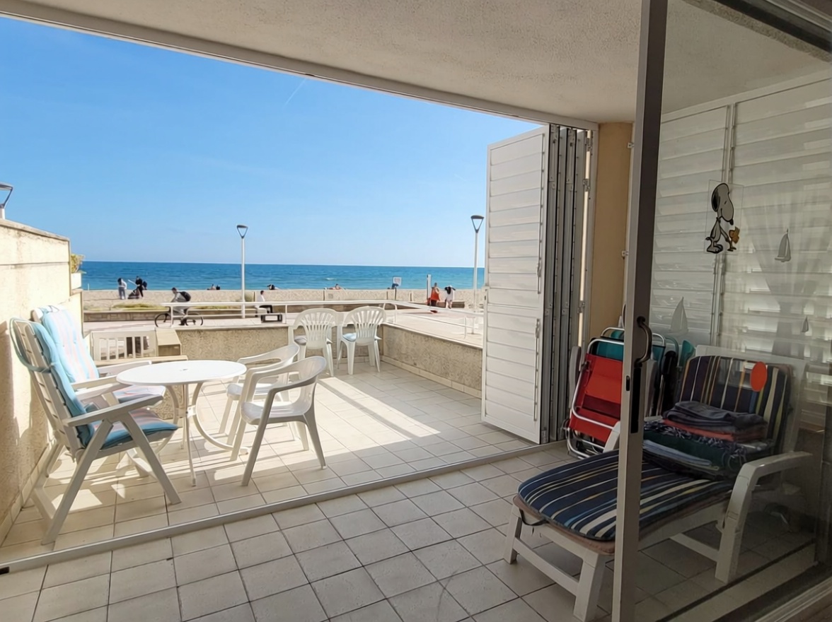 Piso en venta en Avenida del Sanatori, 5