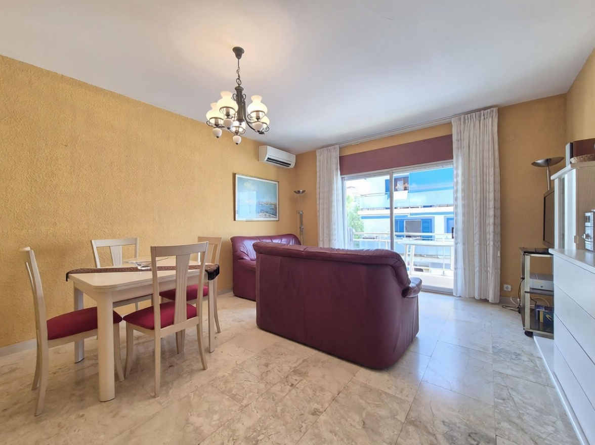 Piso en venta en Calle Ribera — Séjour