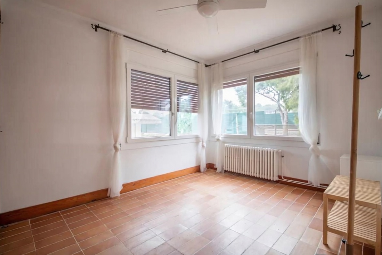 Casa o chalet independiente en venta en Calle pineda, 4 — Quarto
