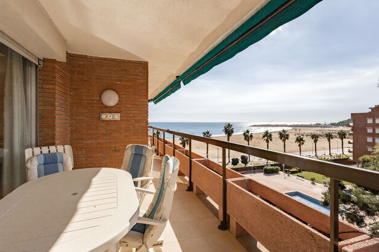 Ático en venta en Barri Marítim-Platja de la Paella