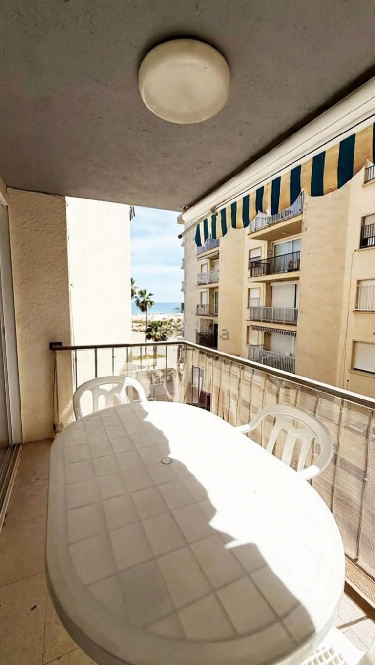 Piso en venta en Barri Marítim-Platja de la Paella — Meerterrasse