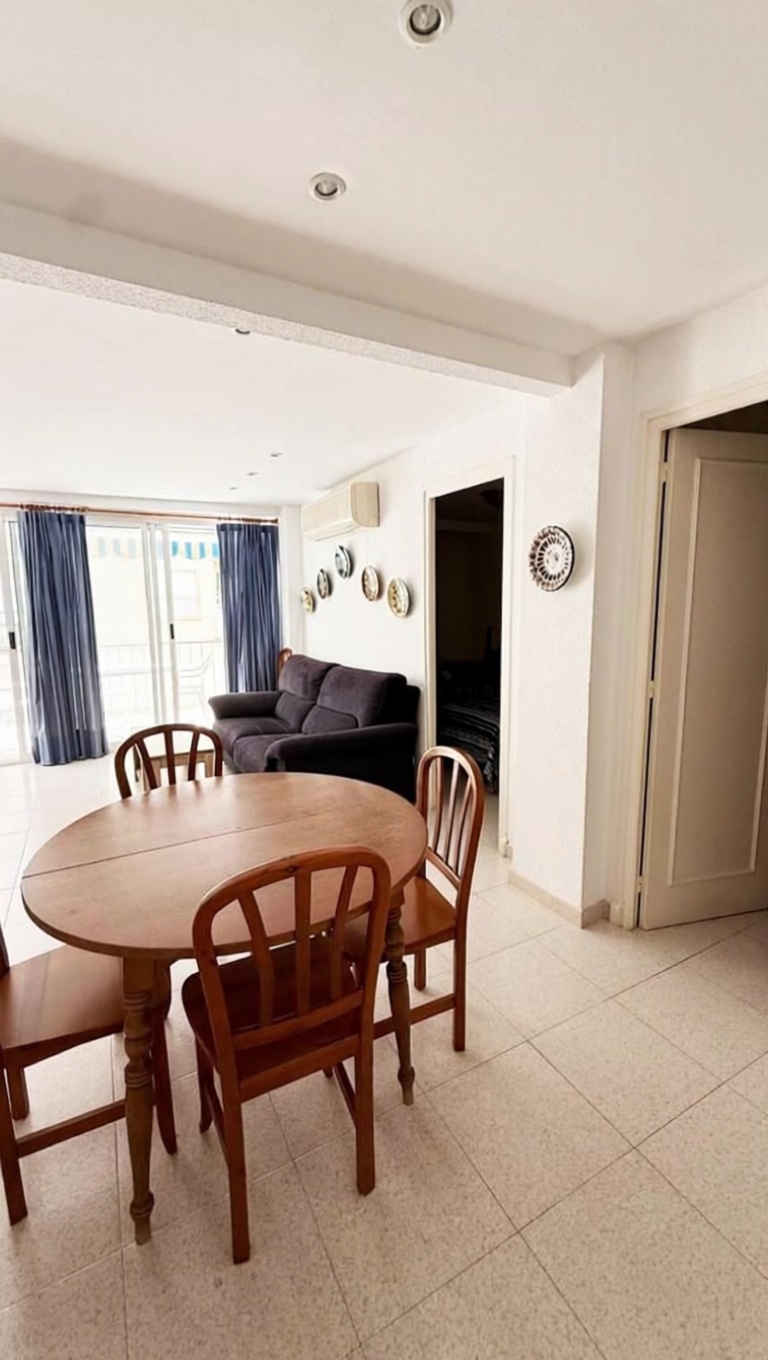 Piso en venta en Barri Marítim-Platja de la Paella — Wohnzimmer