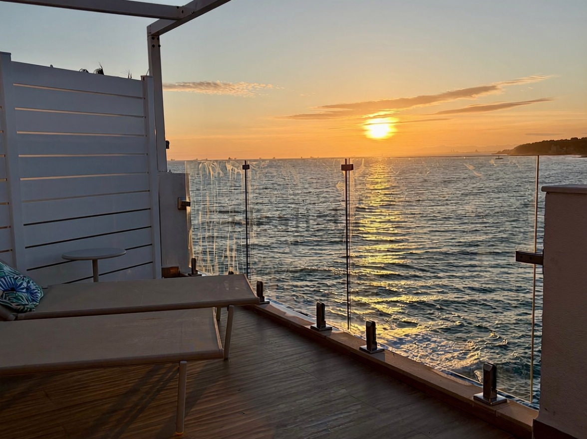 Chalet adosado en venta en Altafulla — Terraza mar
