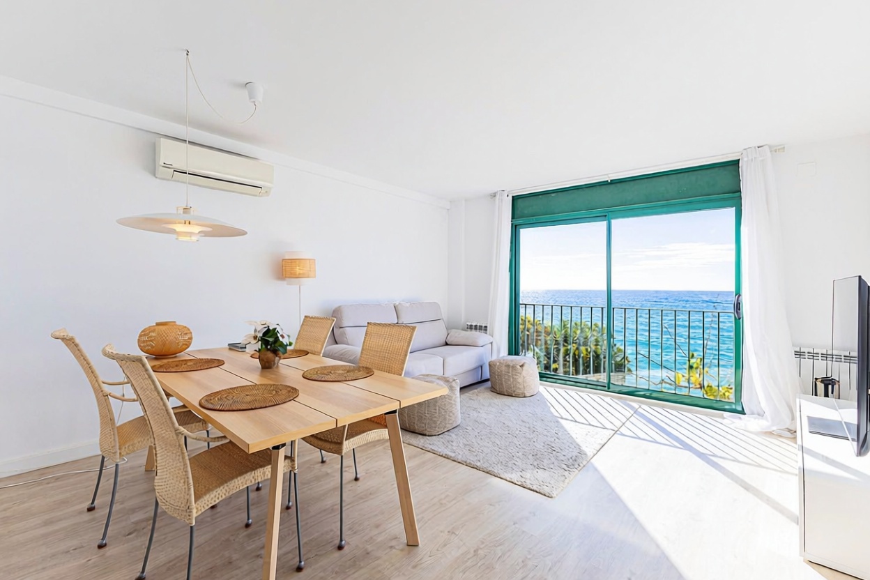 Chalet pareado en venta en Altafulla — Salón