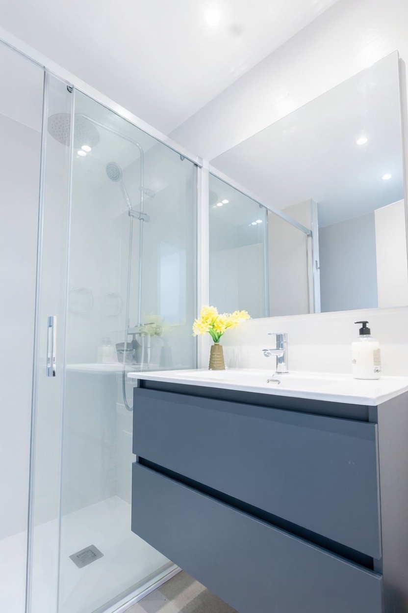 Piso en venta en Calle Botigues de Mar — Baño