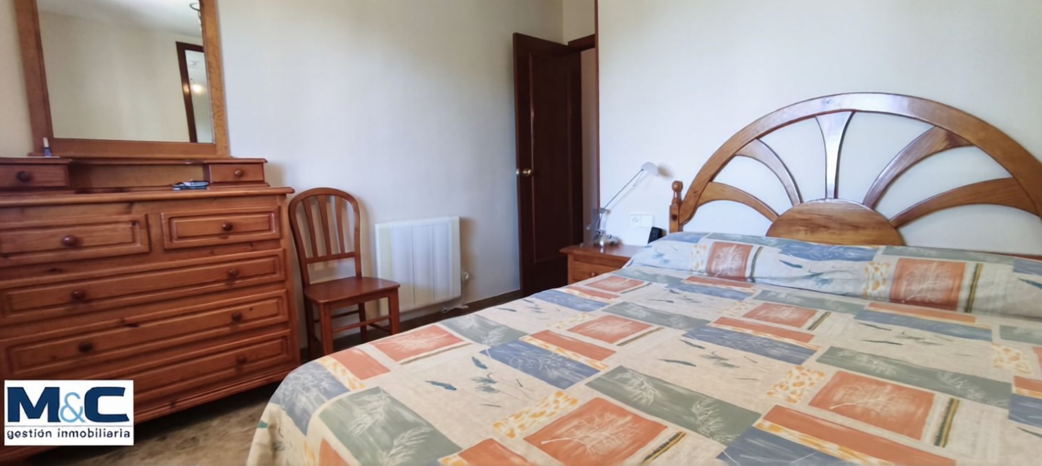 Ático en venta en Calle del Vendrell, 2 — Dormitorio