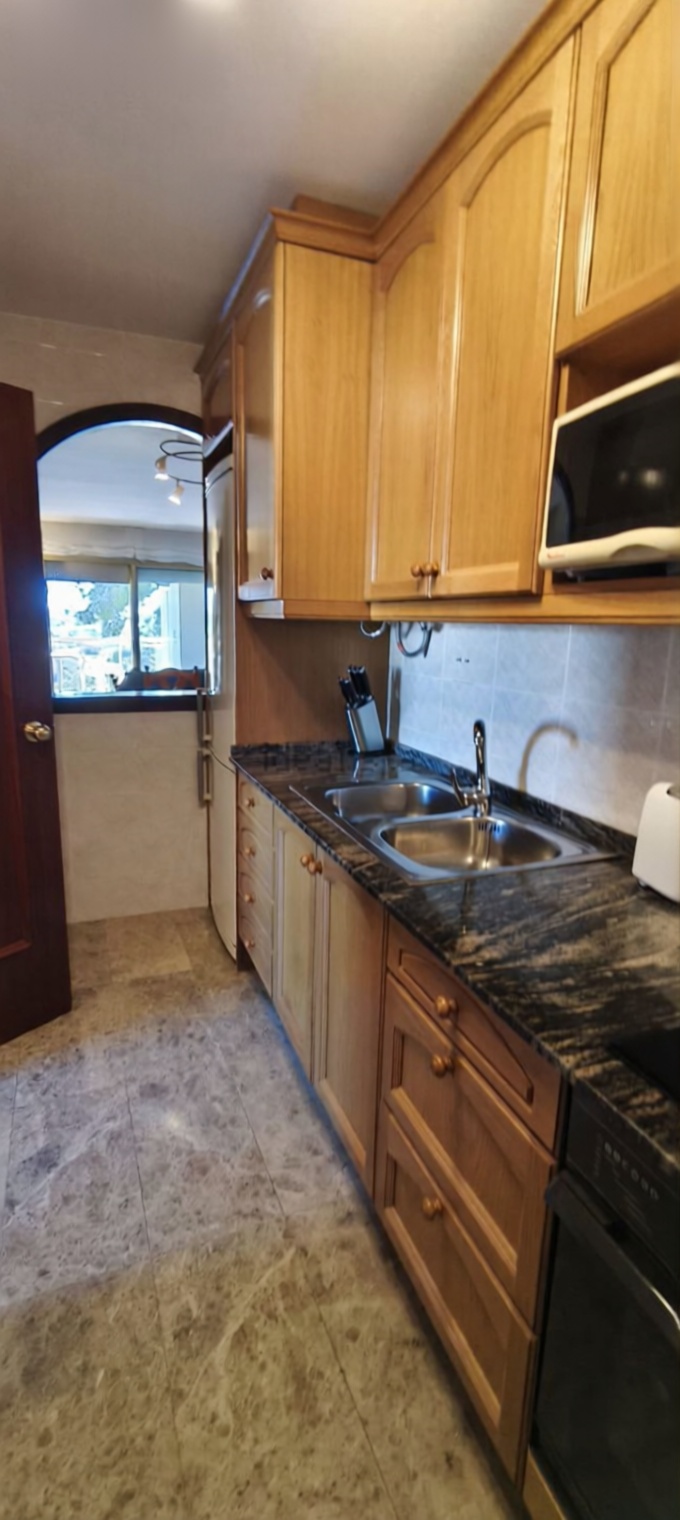 Ático en venta en Calle del Vendrell, 2 — Cocina