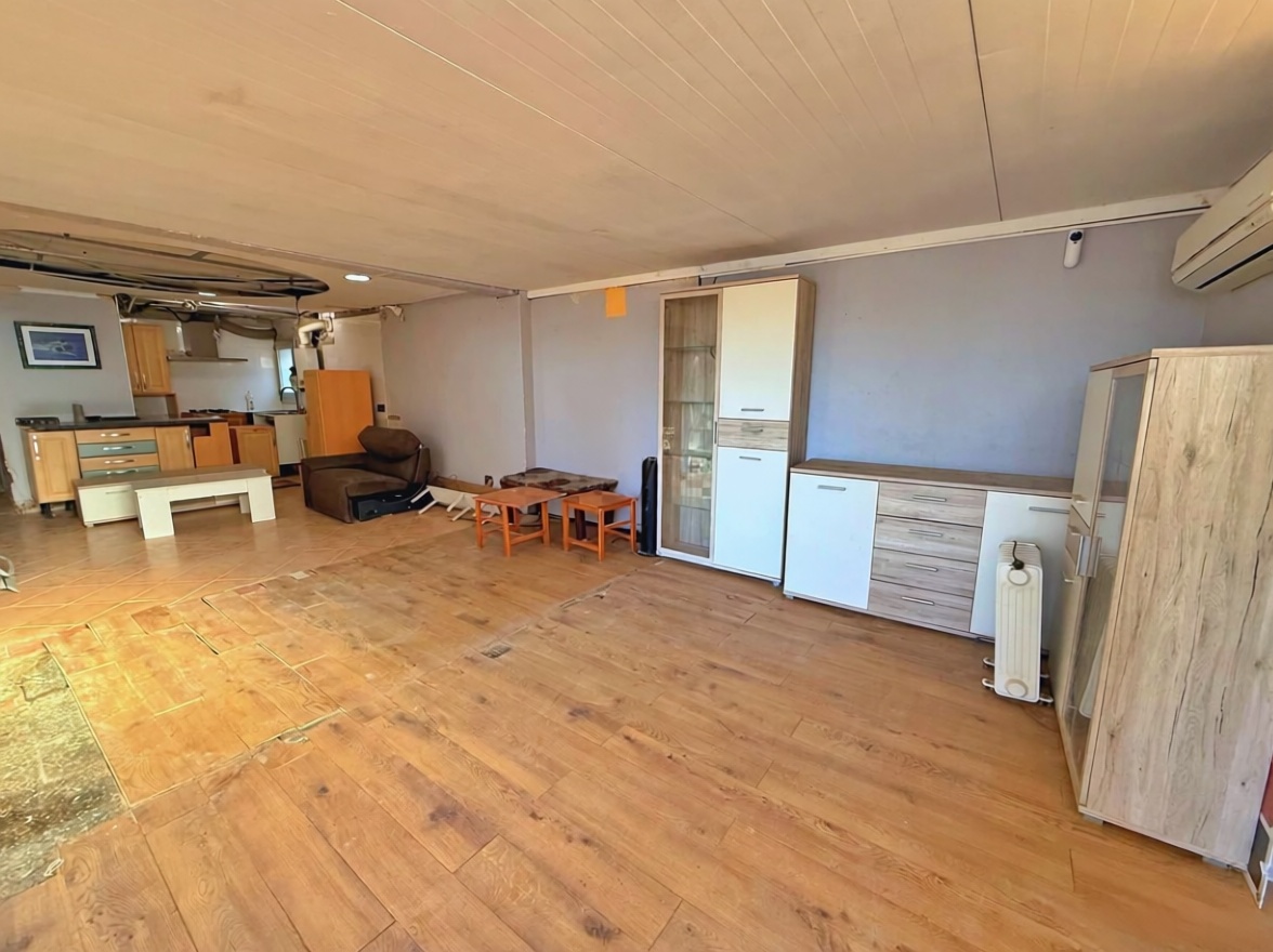 Piso en venta en Calle de Brussel·les — Séjour