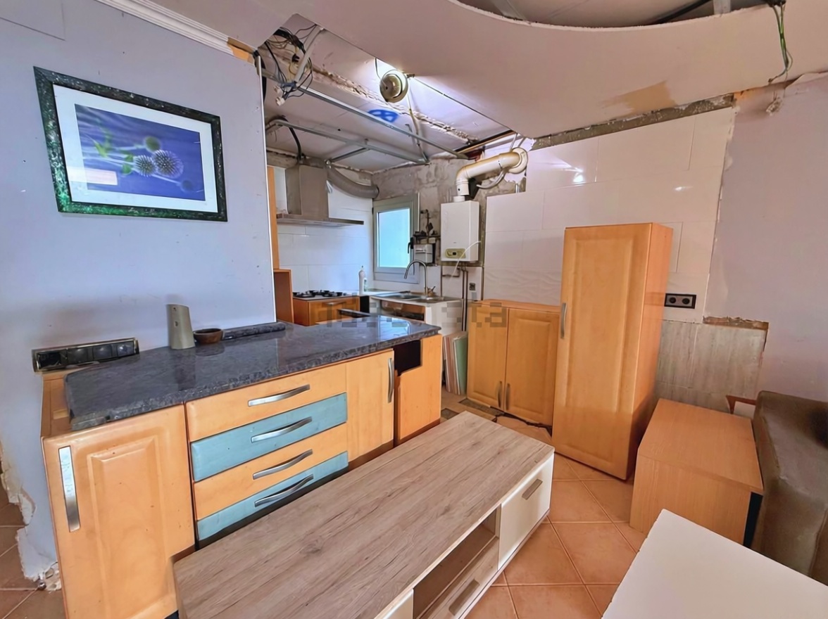 Piso en venta en Calle de Brussel·les — Cuisine