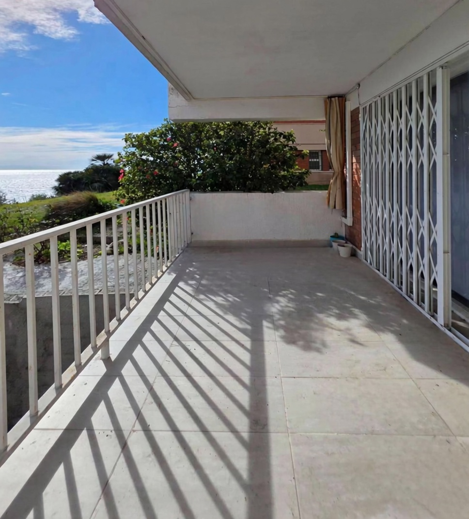 Piso en venta en Cap Salou — Terrasse mer