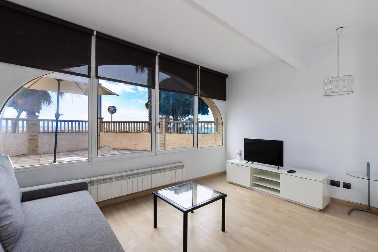 Piso en venta en Calle Gladiols, 66 — Séjour