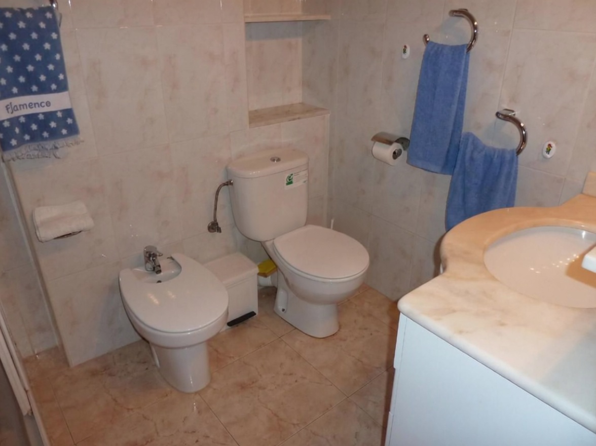 Piso en venta en Avenida de la Diputació — Casa banho