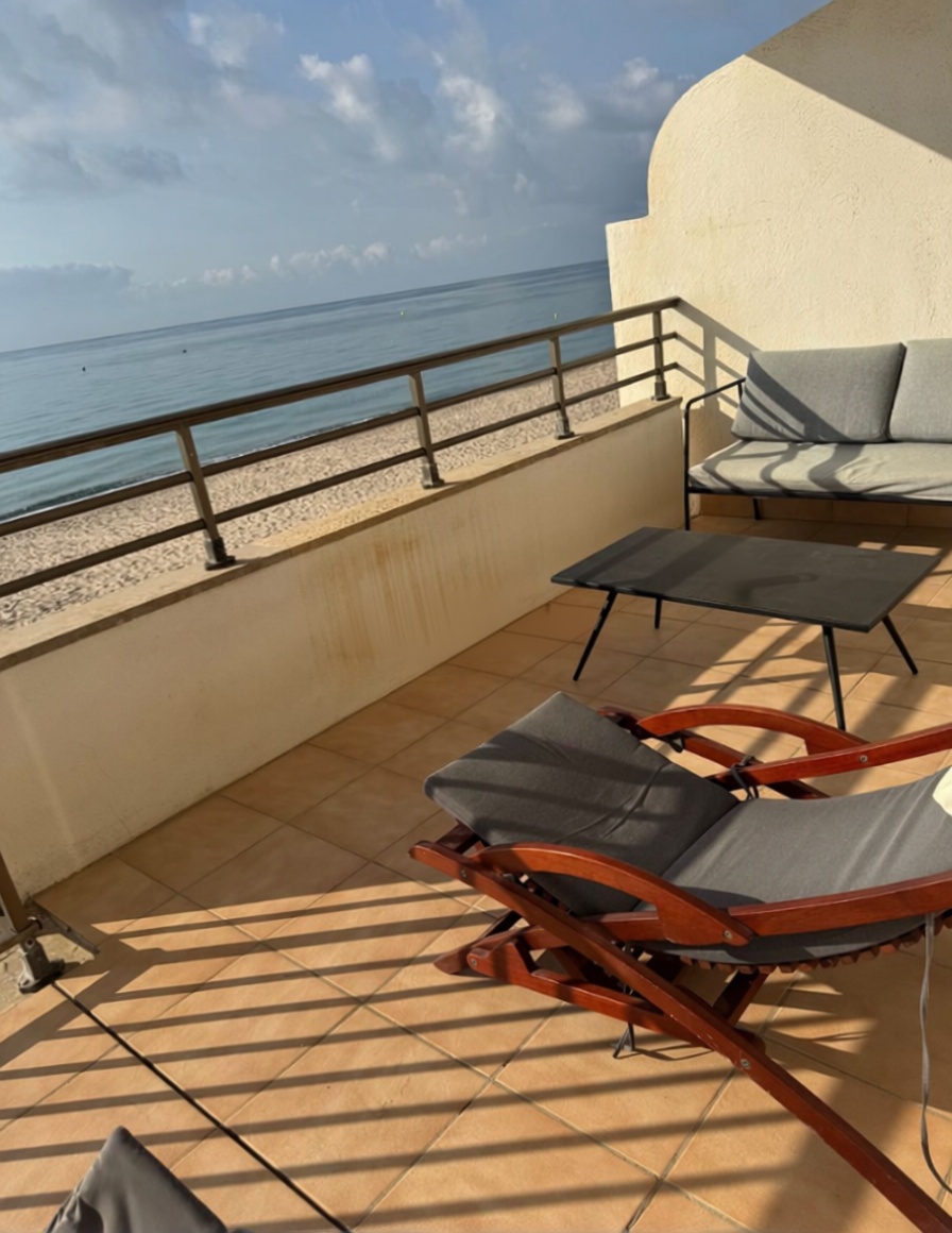 Beachfront flat in Miami Playa Mont-Roig del Camp