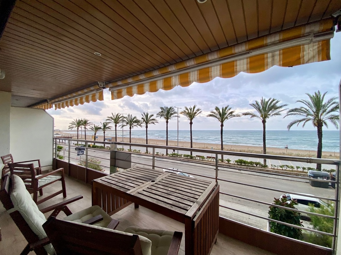 Piso en venta en Paseo Marítim Sant Joan de Déu, 188 — Meerterrasse