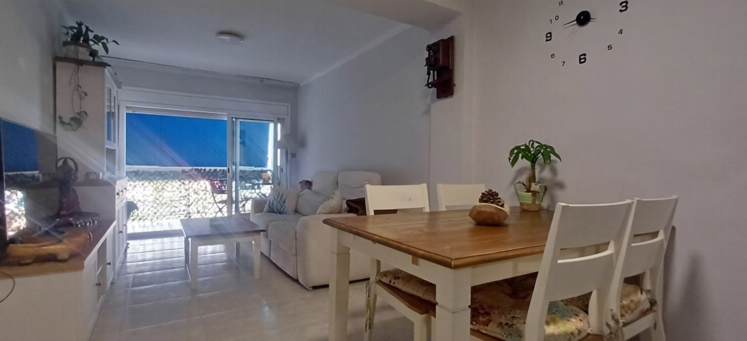 Piso en venta en Calle de Pep Ventura, 25 — Wohnzimmer