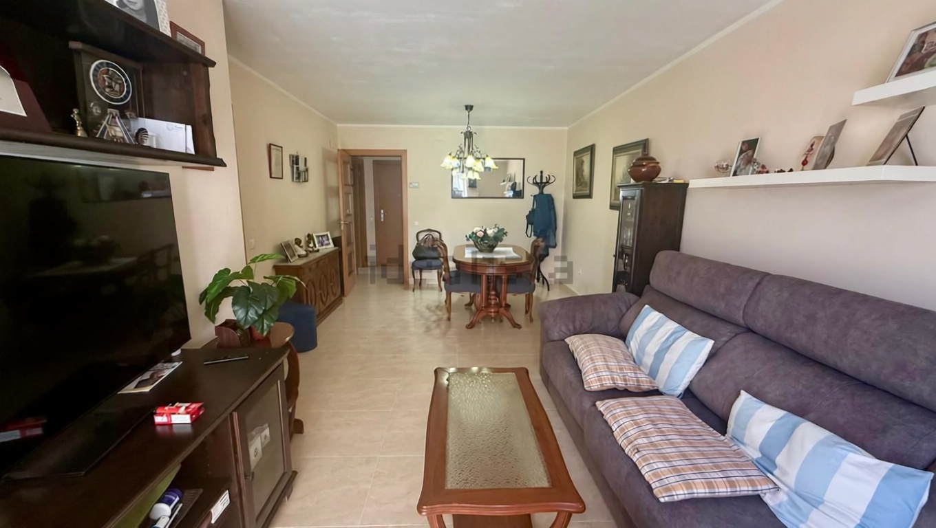 Piso en venta en Canet de Mar — Salón
