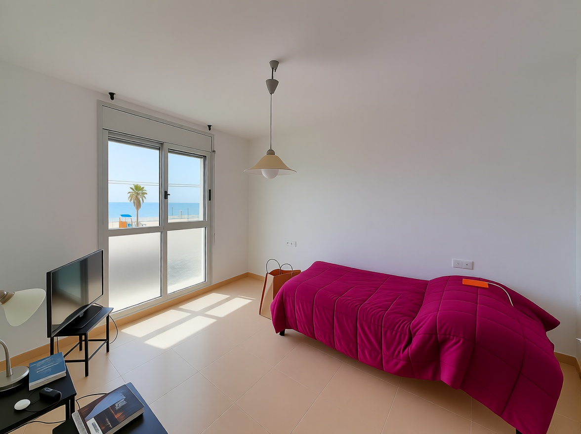Piso en venta en Canet de Mar — Dormitorio