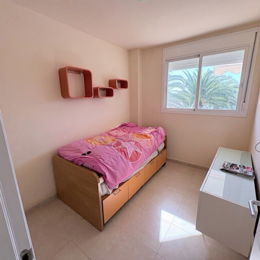Piso en venta en Paseo del Mediterrani — Schlafzimmer
