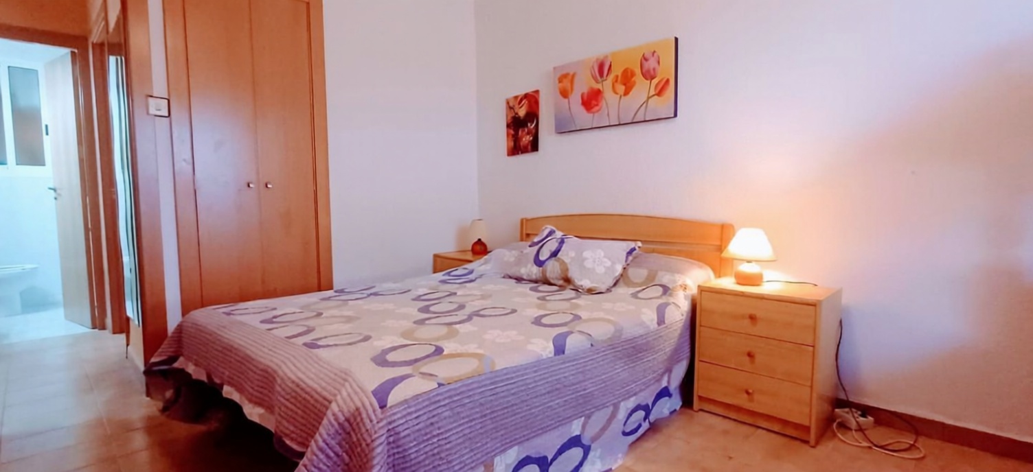 Piso en venta en Calle de Pep Ventura, 26 — Dormitorio