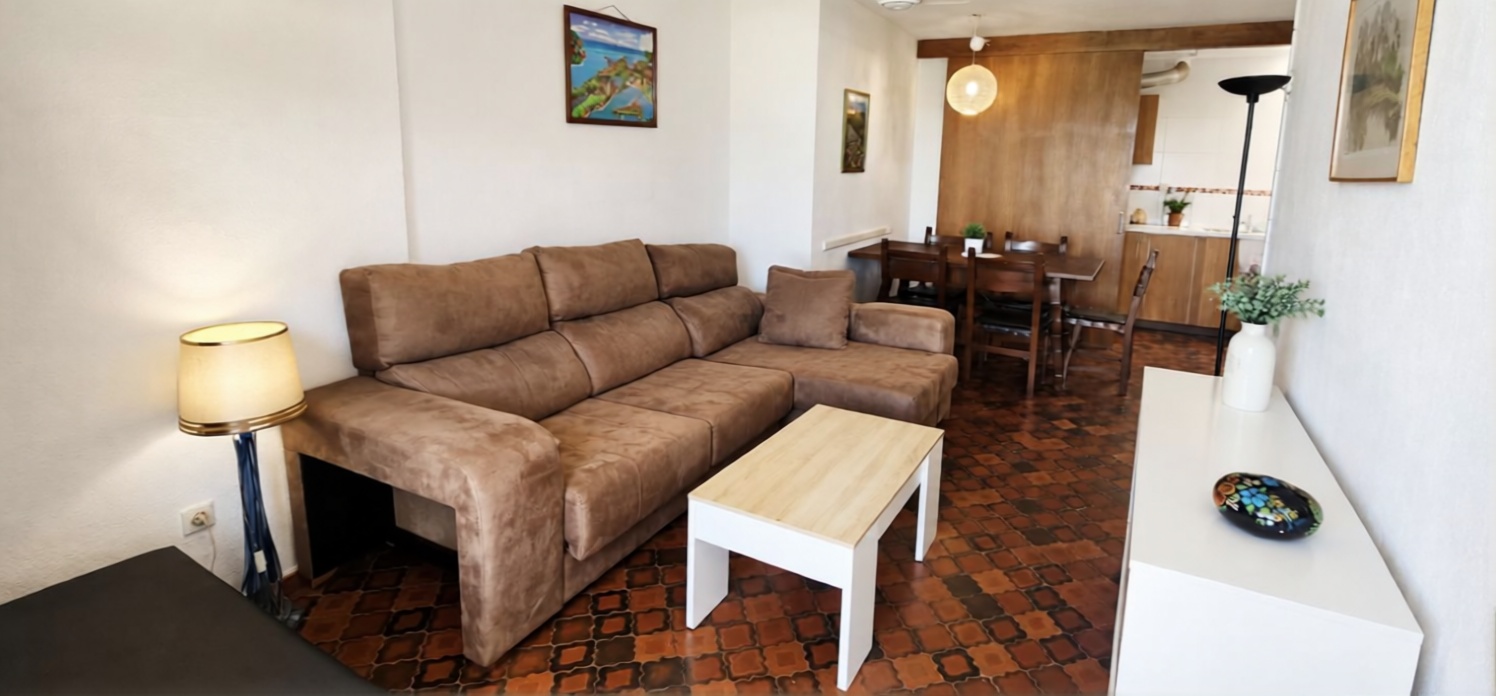 Piso en venta en Calle de Joaquim Serra — Wohnzimmer